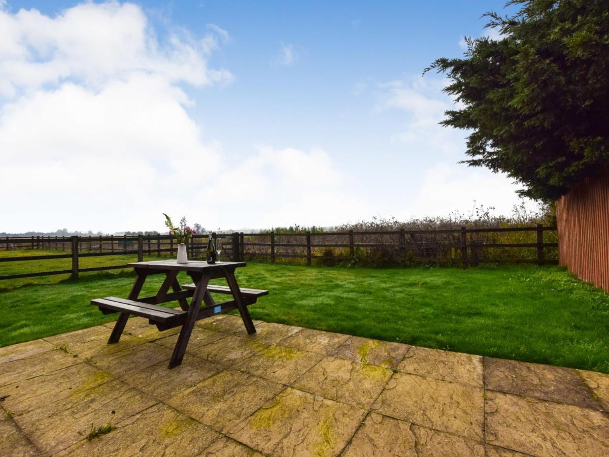 Combine Shed Villa Bidford Luaran gambar